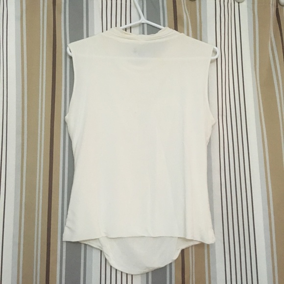 SOLD Cartise white formal tank top - Picture 3 of 5